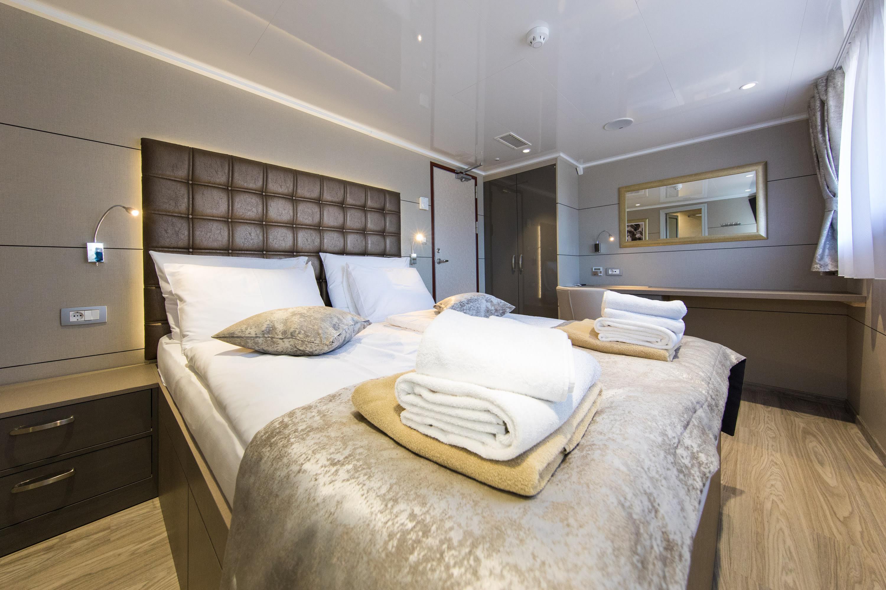 MS Mama Marija II cabin